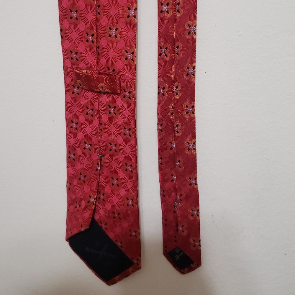 Tie